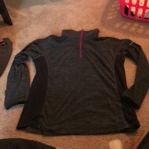 Columbia Dark Gray Fleece Quarter Zip!
